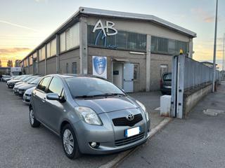 TOYOTA Yaris 1.3 5 porte Sol *OK NEOPATENTATI* *FINANZIABILE*
