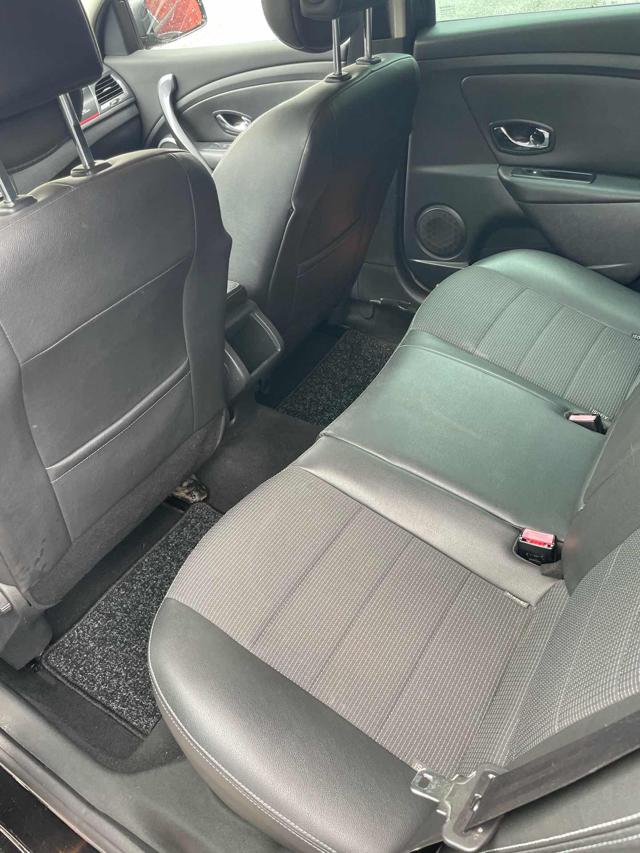 RENAULT Megane usata, con Fendinebbia