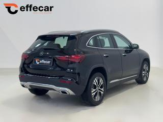 MERCEDES-BENZ GLA 200 usata, con Autoradio
