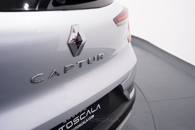 RENAULT Captur usata 32