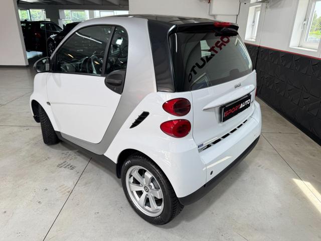 SMART ForTwo usata, con Autoradio