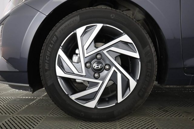 HYUNDAI i20 usata 7