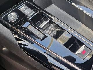 PEUGEOT 3008 usata, con Controllo vocale