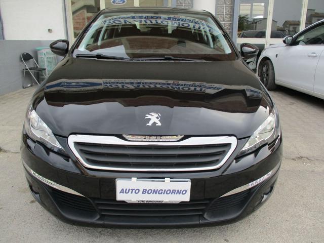 PEUGEOT 308 usata, con Airbag