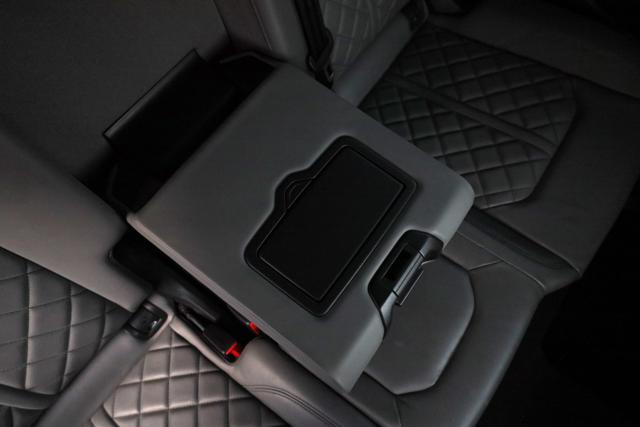 AUDI Q8 usata, con Portellone posteriore elettrico