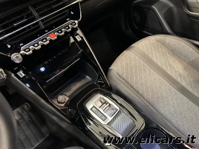 PEUGEOT 2008 usata, con Cruise Control