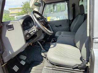 LAND ROVER Defender usata, con Volante in pelle