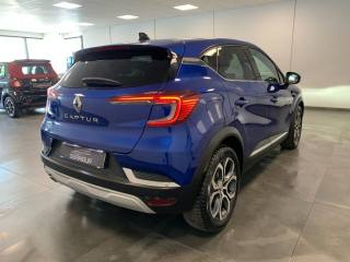 RENAULT Captur usata, con Autoradio