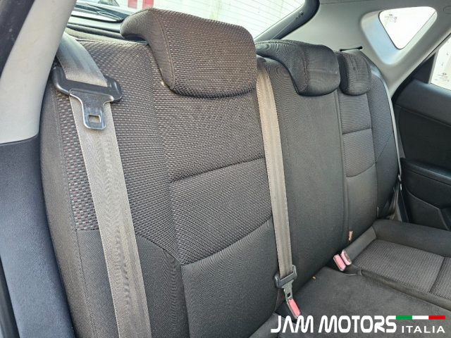 HYUNDAI i30 usata, con Servosterzo