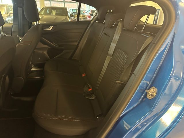 FORD Focus usata, con Fendinebbia