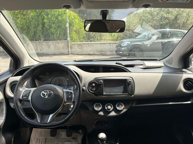 TOYOTA Yaris usata, con Servosterzo