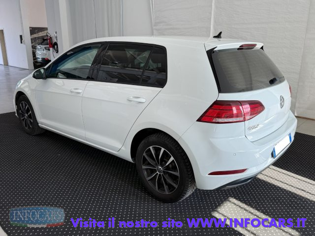 VOLKSWAGEN Golf usata, con Airbag