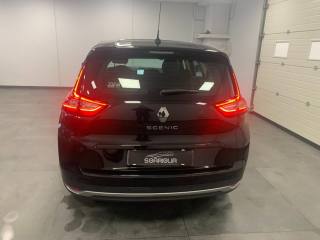 RENAULT Grand Scenic usata, con Sensori di parcheggio anteriori