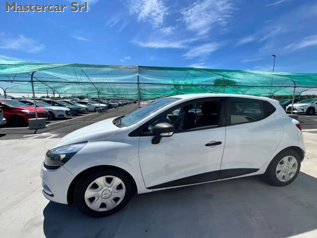 RENAULT Clio usata, con Climatizzatore