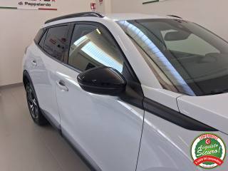 PEUGEOT 2008 usata, con Luci diurne LED