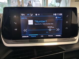 PEUGEOT 2008 usata, con Airbag testa