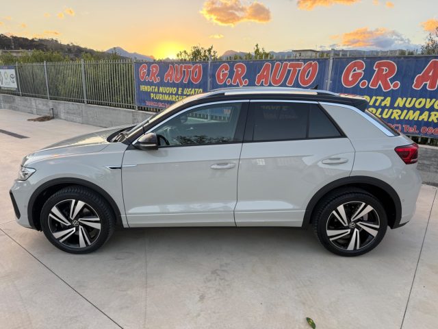 VOLKSWAGEN T-Roc usata, con Autoradio