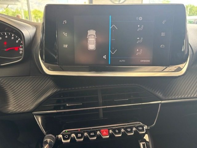 PEUGEOT 2008 usata, con Bracciolo