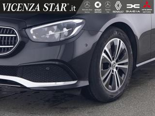 MERCEDES-BENZ E 200 usata, con Airbag