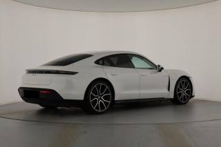 PORSCHE Taycan usata, con Alzacristalli elettrici
