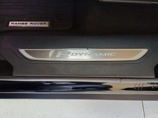 LAND ROVER Range Rover Velar usata, con Fari LED