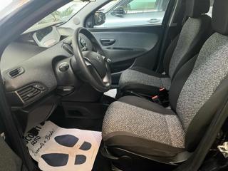 LANCIA Ypsilon usata, con Chiusura centralizzata