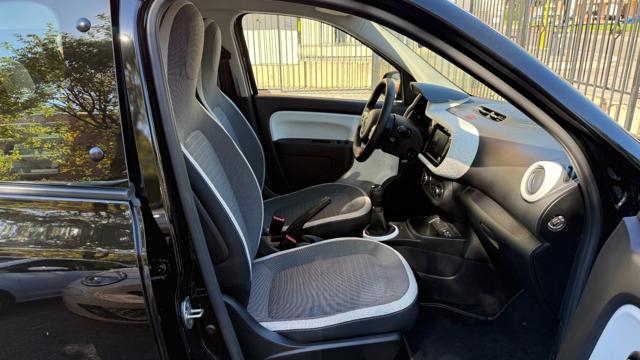 RENAULT Twingo usata, con USB