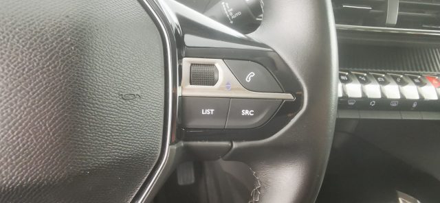 PEUGEOT 5008 usata 49