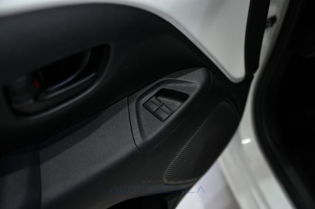 PEUGEOT 108 usata, con Controllo trazione