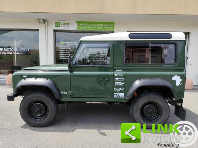 LAND ROVER Defender usata, con USB