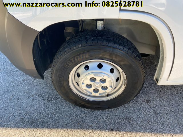 PEUGEOT Boxer usata, con MP3