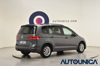 VOLKSWAGEN Touran usata, con Sensori di parcheggio posteriori