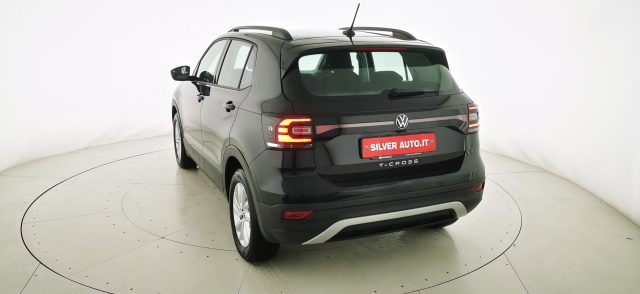 VOLKSWAGEN T-Cross usata, con USB
