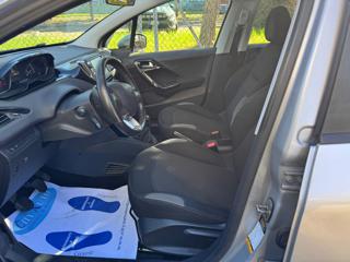 PEUGEOT 208 usata, con Alzacristalli elettrici