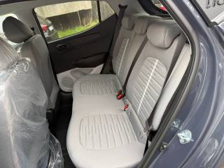 HYUNDAI i10 usata 27