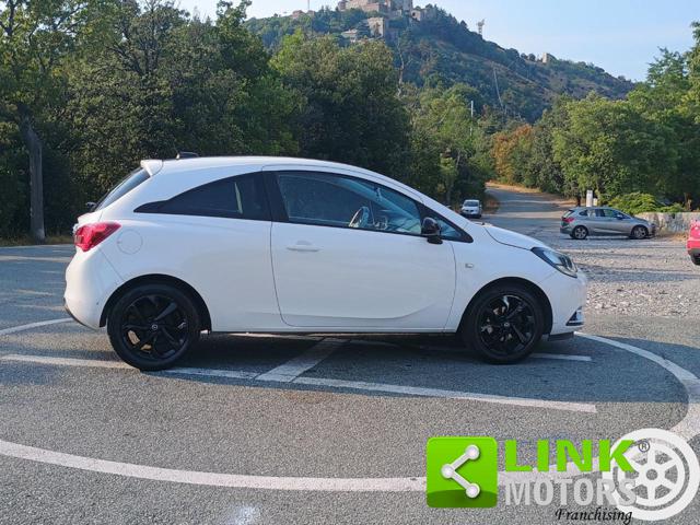 OPEL Corsa usata, con Autoradio