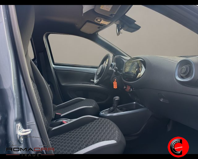 TOYOTA Aygo X usata, con Specchietti laterali elettrici