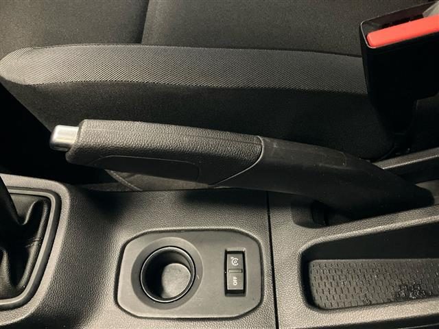 DACIA Duster usata 28