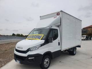 IVECO Daily usata, con Alzacristalli elettrici