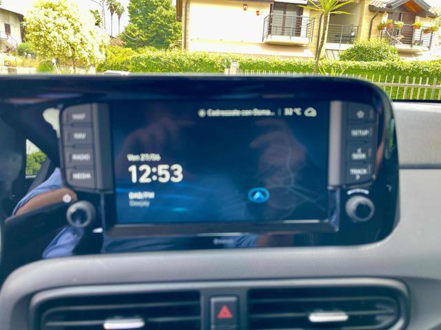 HYUNDAI i10 usata, con Sistema di navigazione