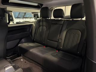 LAND ROVER Defender usata, con Sedile posteriore sdoppiato