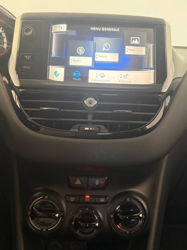PEUGEOT 208 usata 11