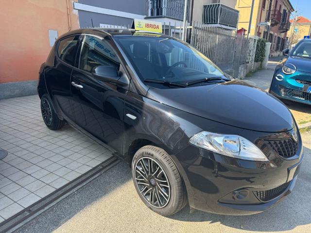 LANCIA Ypsilon usata, con Airbag