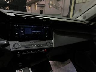 PEUGEOT 308 usata, con Volante in pelle