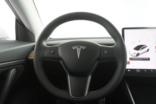 TESLA Model 3 usata 10