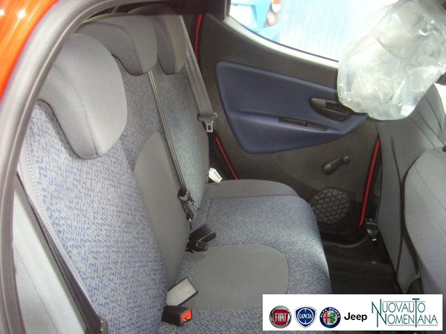 LANCIA Ypsilon usata, con Volante multifunzione