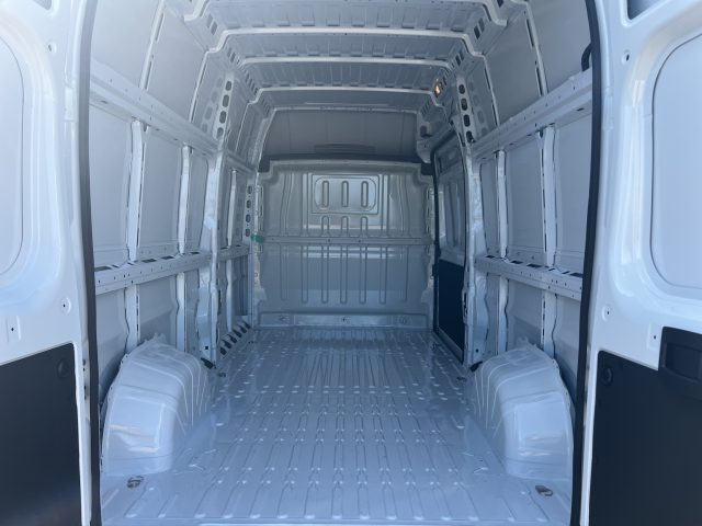 OPEL Movano usata 11