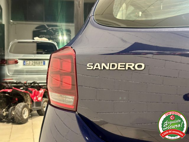 DACIA Sandero usata, con Autoradio
