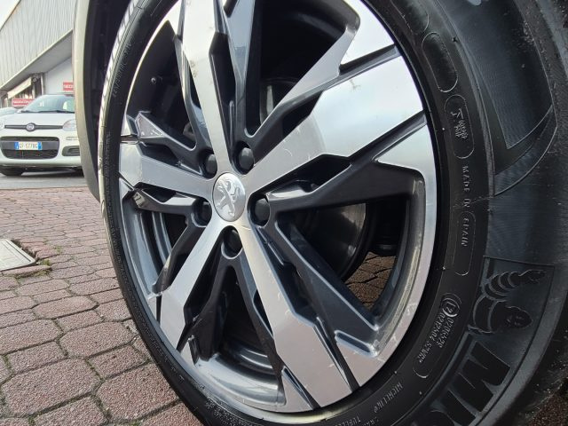 PEUGEOT 3008 usata, con Specchietti laterali elettrici