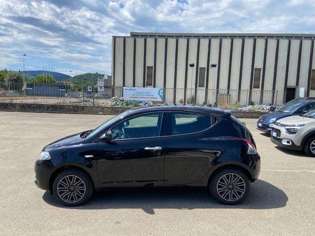 LANCIA Ypsilon usata 23